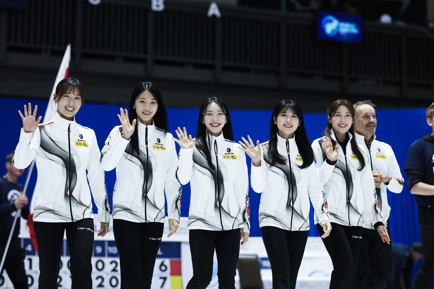 '블랙야크 경사' 한국 여자 컬링 국가대표팀, 범대륙컬링선수권대회 동메달 89-Image